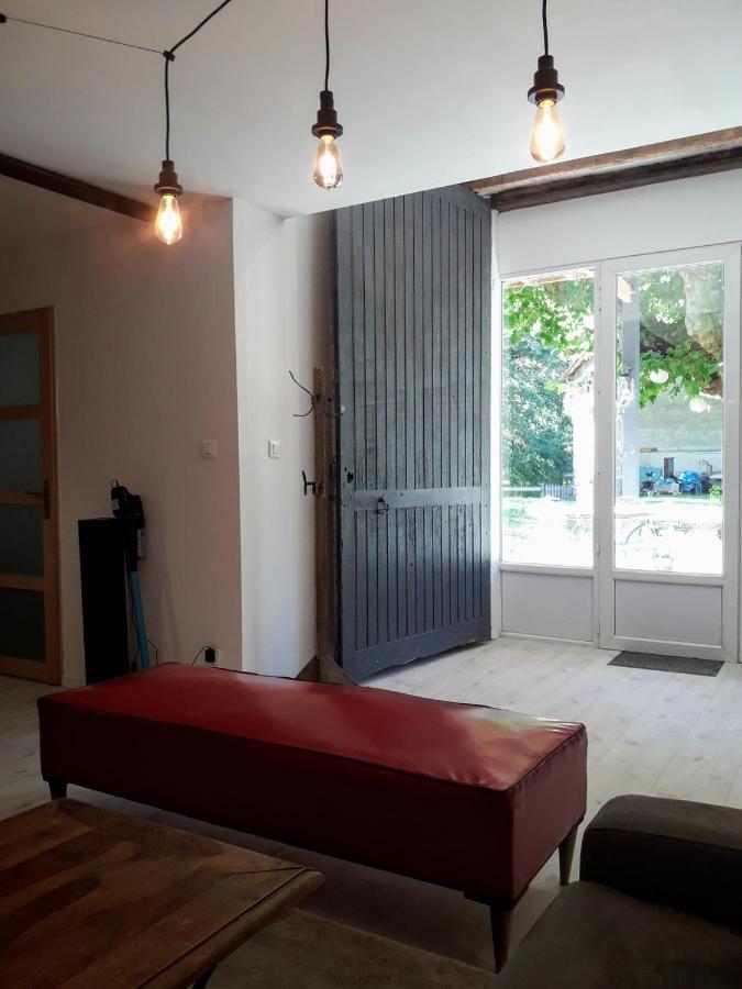 Le relais champêtre Joux Exterior foto